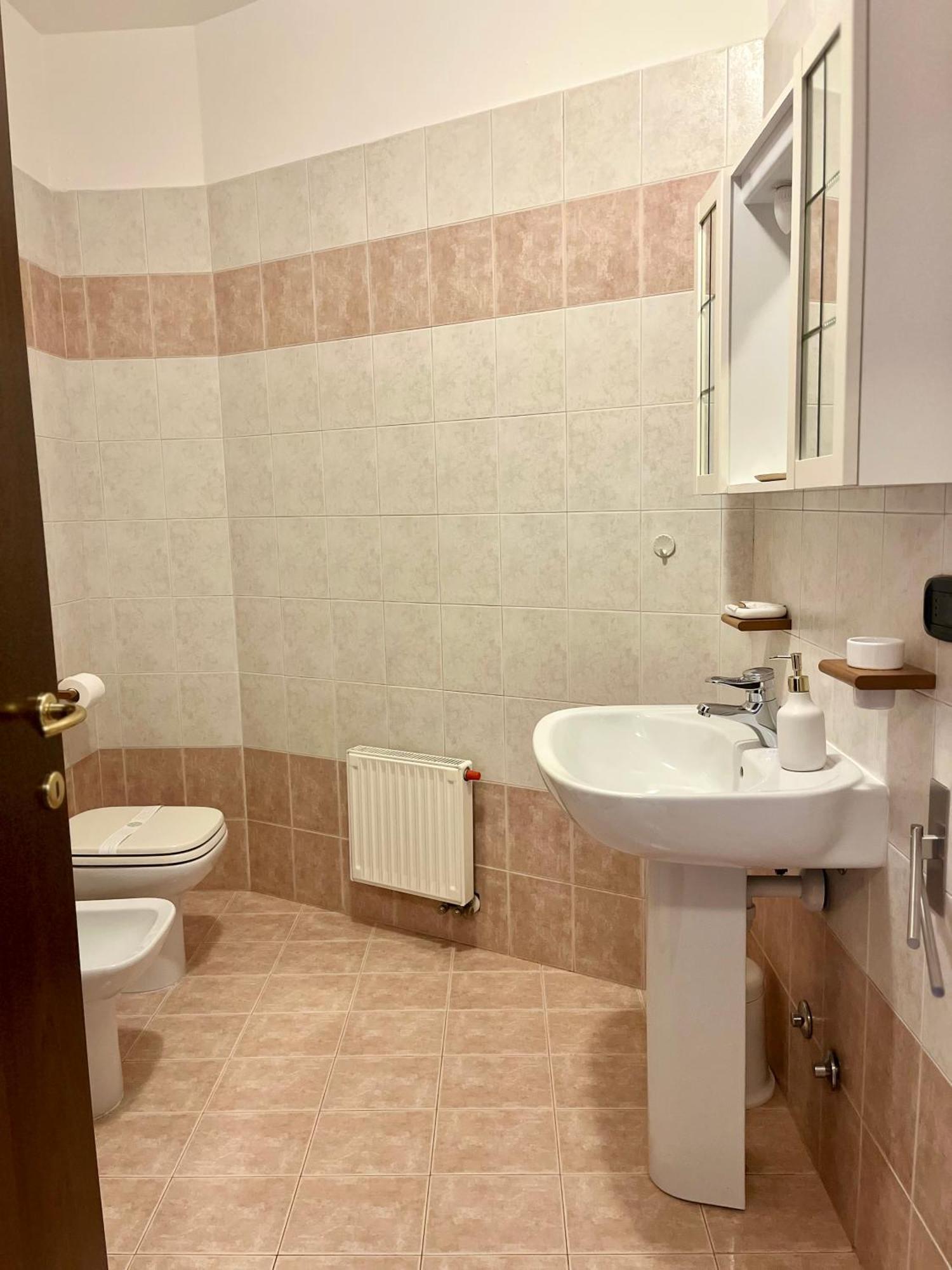 Perla Apartment ヴェローナ エクステリア 写真